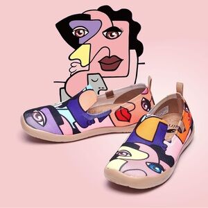 NWT UIN Women’s Comfortable Shoes KNIT/Who I AM/US7